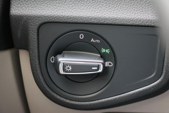 2018-Volkswagen-Golf-Sportsvan-Fahrbericht-Test-Review-Meinung-Kritik-Jens-Stratmann-15.jpg