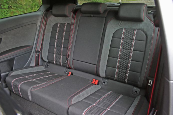 vw-golf-7-gti-clubsport-jens-stratmann-24