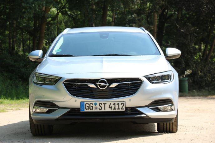 Opel Insignia Sports Tourer Matrix LED Licht