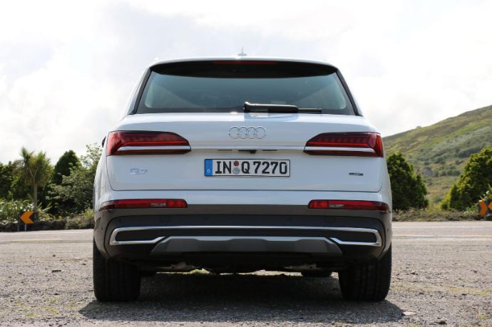 2020-Audi-Q7-Fahrbericht-Test-Review-RV24-Drive-Check09.jpg