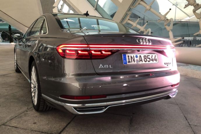2018-Audi-A8-RV24-Drive-Check-8.jpg