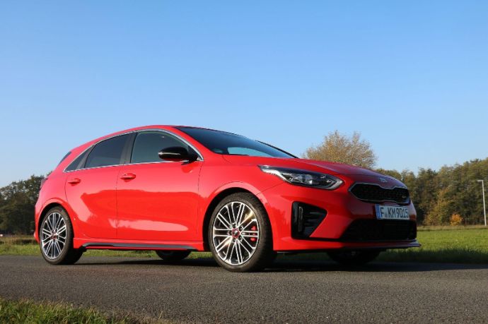 2019-KIA-Ceed-GT-Fahrbericht-Test-Review-RV24-Drive-Check-Jens-Stratmann-02.jpg