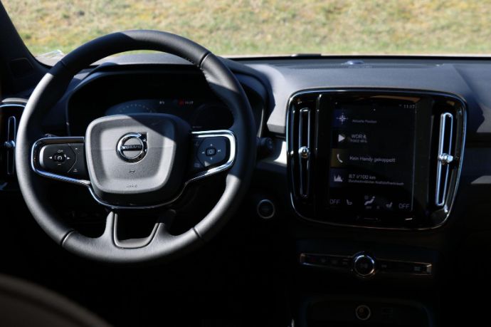 2020-Volvo-XC40-T5-PHEV-Fahrbericht-Test-Review-Probefahrt-Kritik-Jens-Stratmann-18.jpg