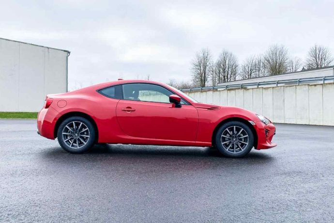 2020-Toyota-GT86-Pure-Fahrbericht-Test-Review-Jens-Stratmann-15.jpg