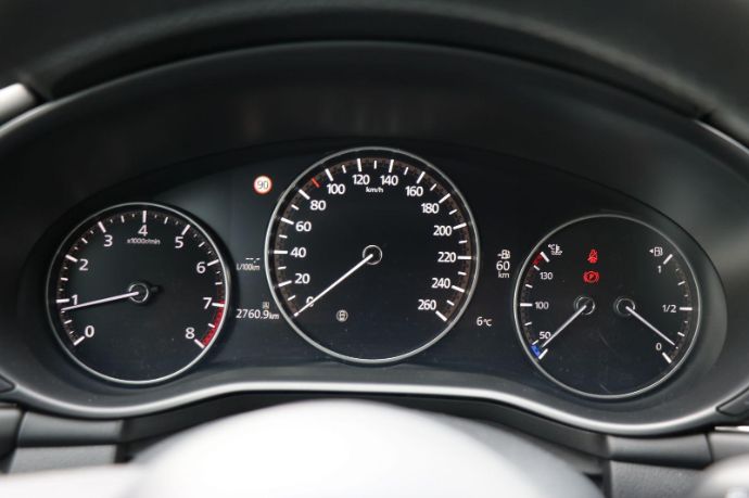 2020-Mazda-3-Skyactiv-X-Fahrbericht-Test-Review-RV24-Drive-Check-Jens-Stratmann-23.jpg