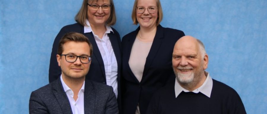 Buehne_Teambild_Karl-Ernst-Ostermeier