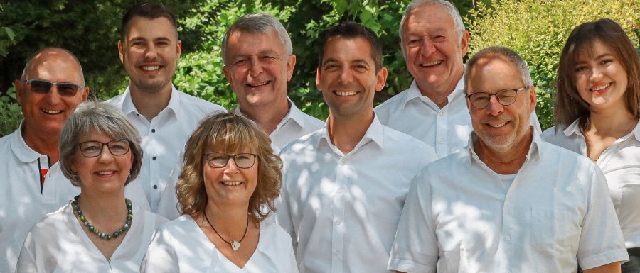 Buehne_Gruppenbild