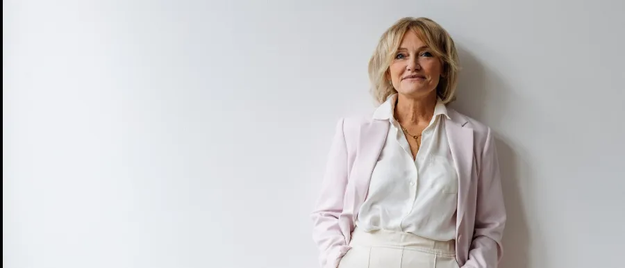 Buehne_Inhaberin_Petra-Reinhardt