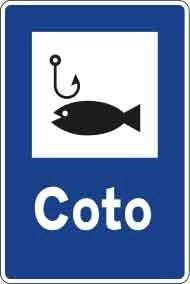 Blauschild mit Fischhaken und schwarzem Fisch, Aufschrift "Coto" für Angelgewässer