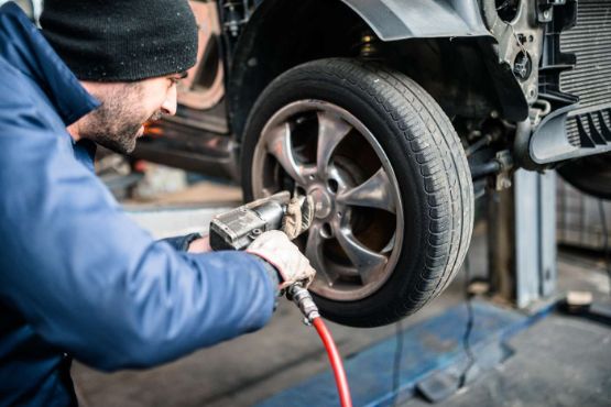 Reifenwechsel Kfz-Werkstatt