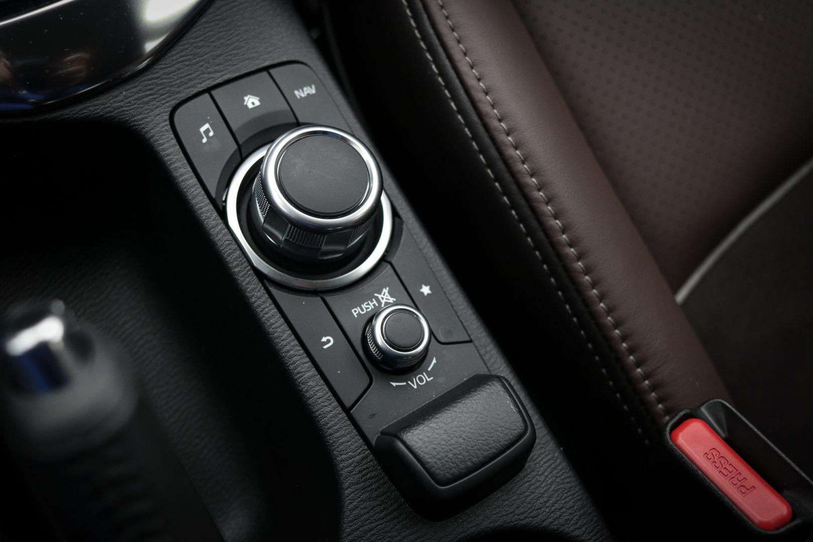 Mazda CX-3 Bedienung Infotainmaintsystem