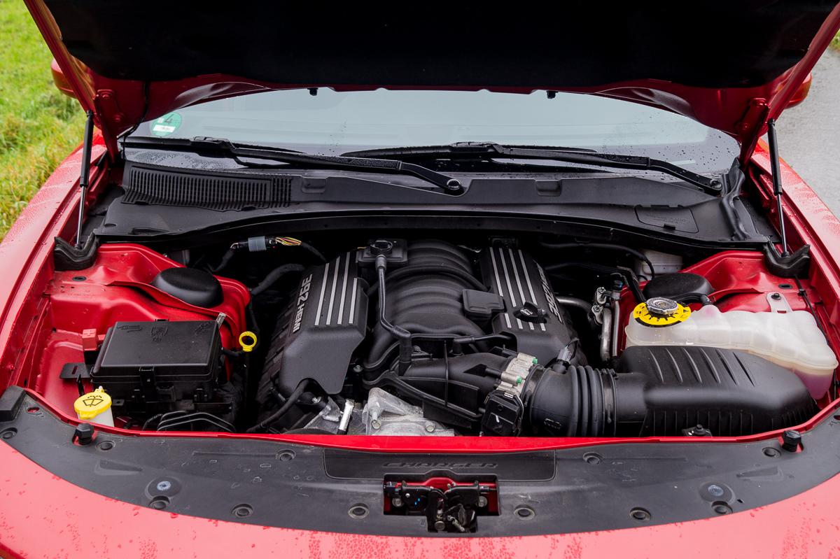 2015-dodge-charger-srt-jens-stratmann-fahrbericht-9