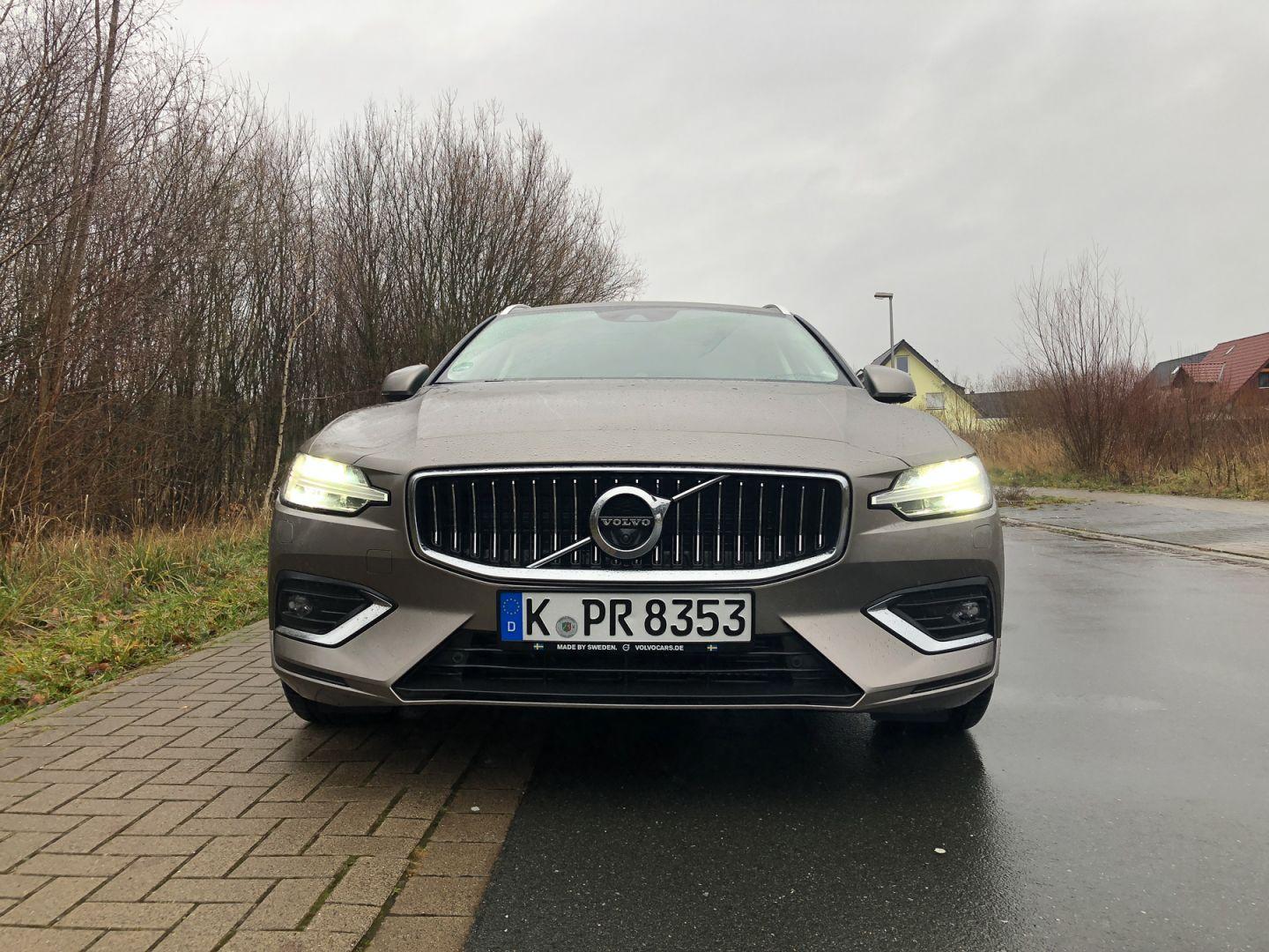 2019 Volvo V60 D4 Fahrbericht
