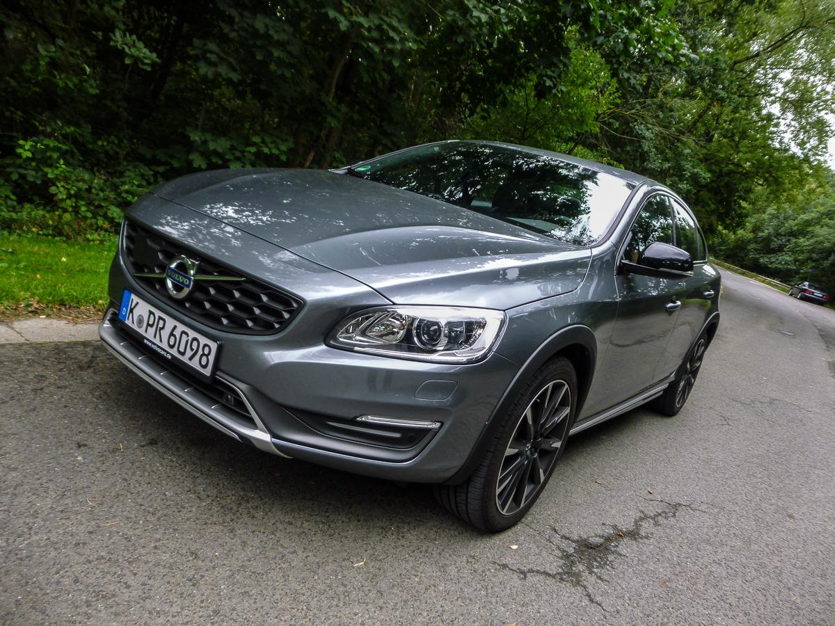 Volvo-S60-Cross-Country-D4-Test-Fahrbericht-Meinung-Jens-Stratmann-12