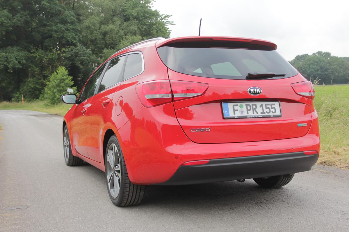 kia-ceed-jens-stratmann-4