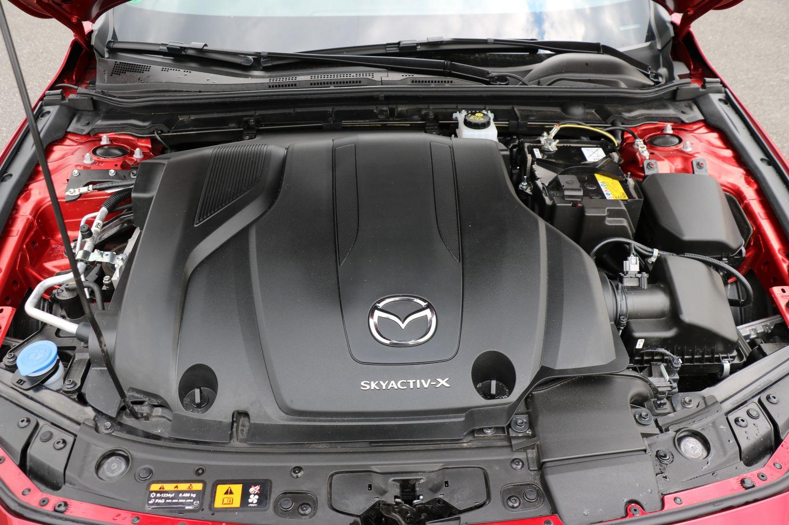 Mazda 3 Skyactiv-X Motor