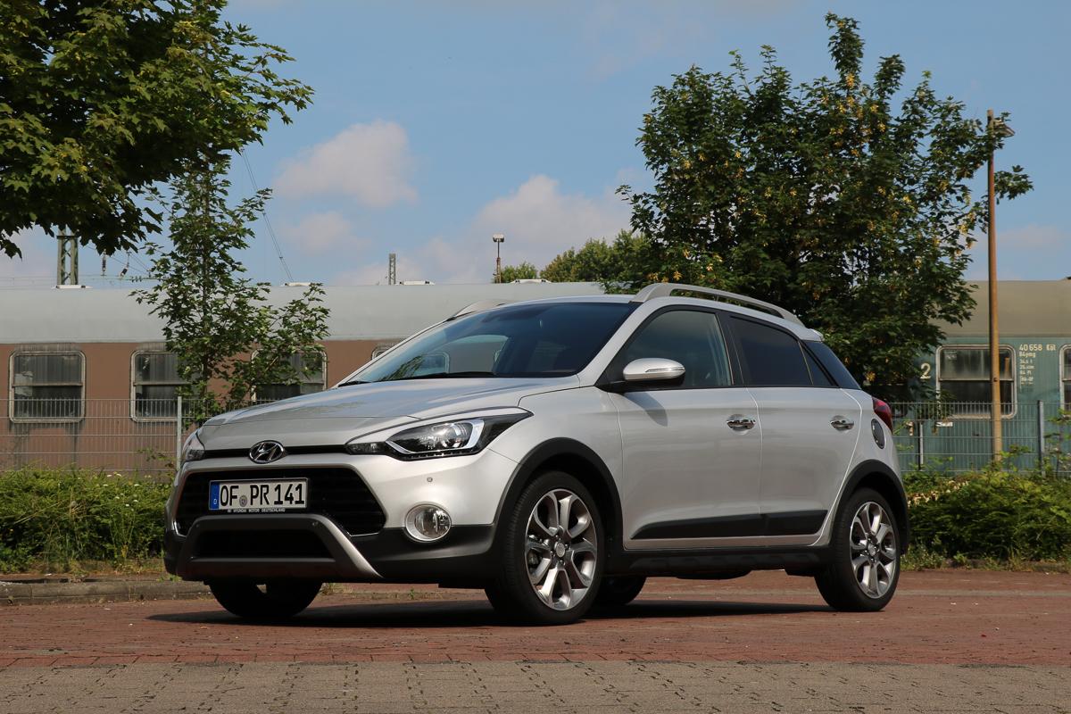 hyundai-i20-active-jens-stratmann-3