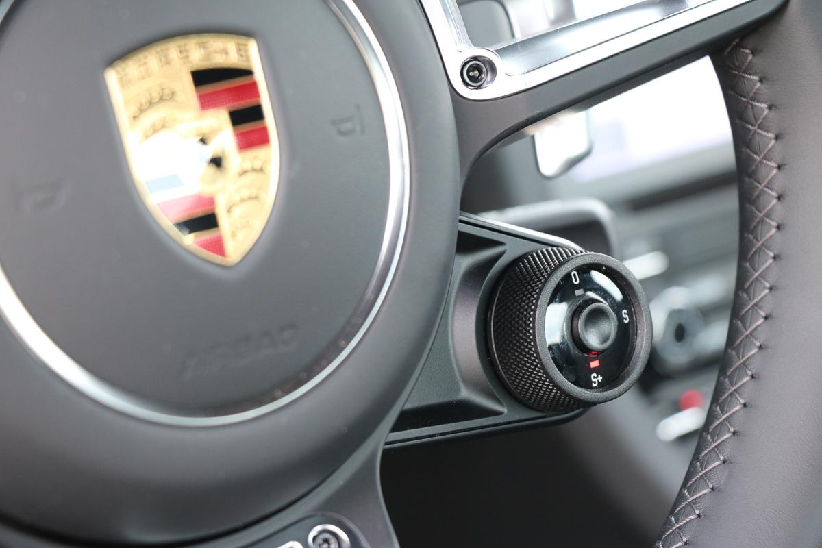 2016-porsche-911-turbo-s-jens-stratmann-32