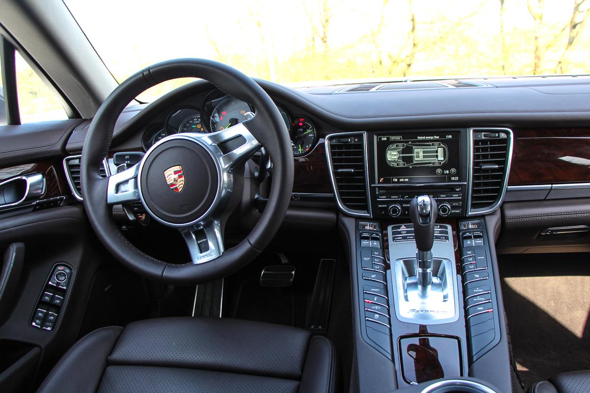 porsche-panamera-s-e-hybrid-2014--12