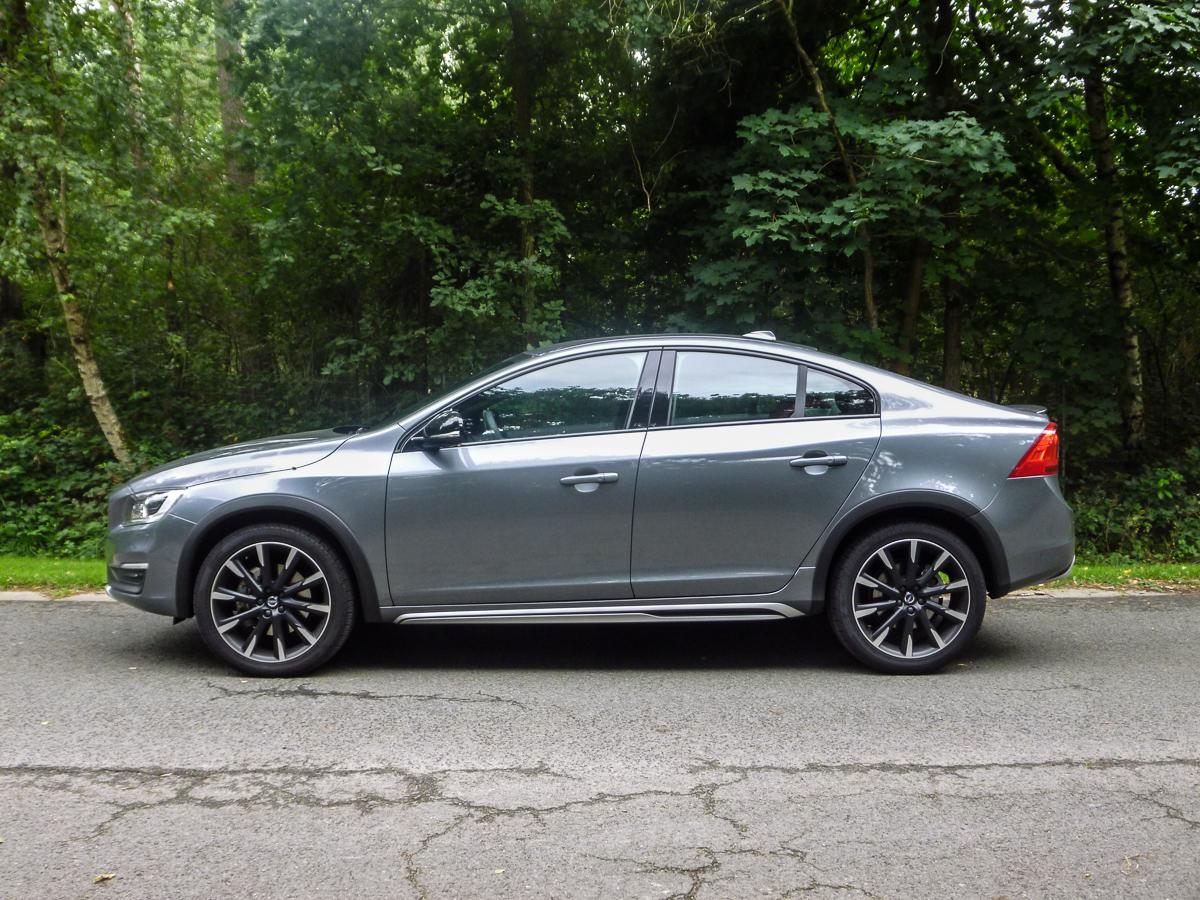 Volvo-S60-Cross-Country-D4-Test-Fahrbericht-Meinung-Jens-Stratmann-1