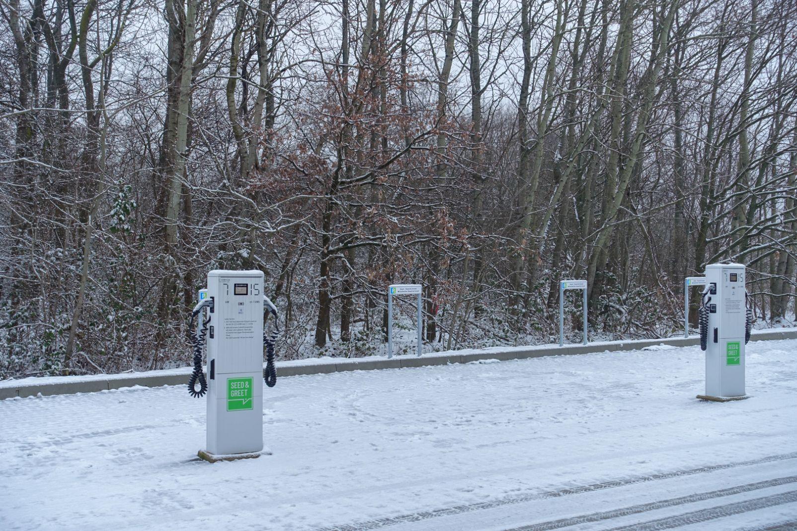 Günstigen Strom gibt es an den 7kW und 22kW Lademöglichkeiten!