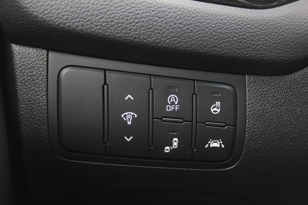 kia-ceed-jens-stratmann-21