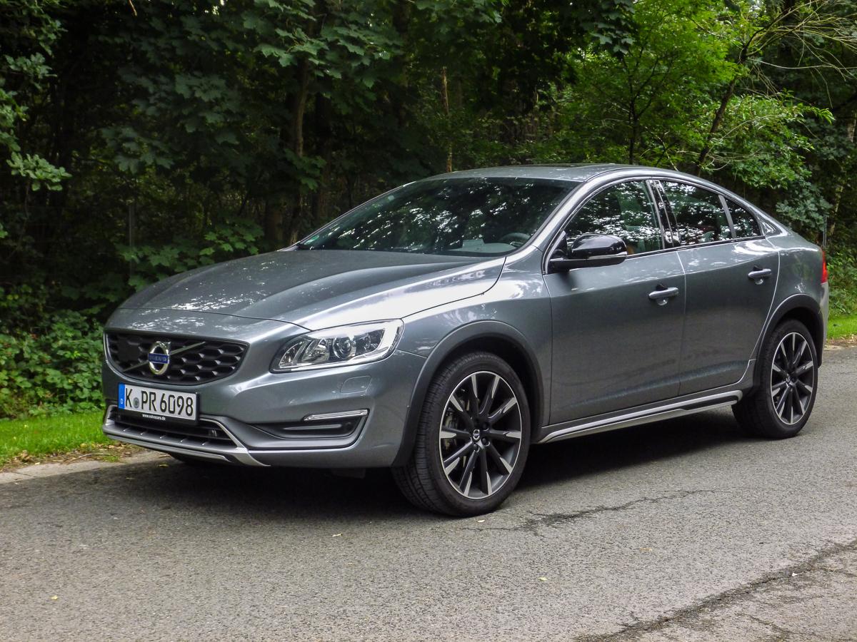 Volvo-S60-Cross-Country-D4-Test-Fahrbericht-Meinung-Jens-Stratmann-2