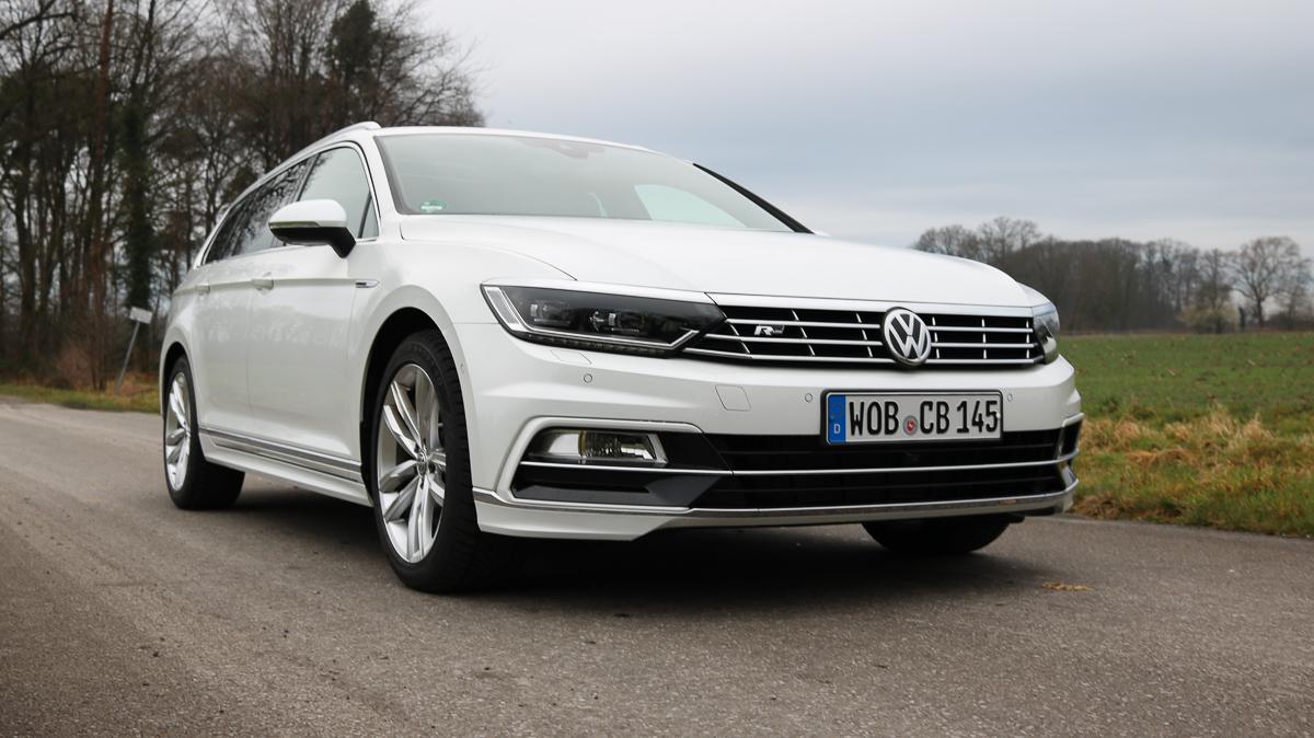 Купить фольксваген 2019г. VW Passat b8 r-line. Volkswagen Passat b8 Alltrack r line. Volkswagen Passat r line 2018. Volkswagen Passat r line 2016.