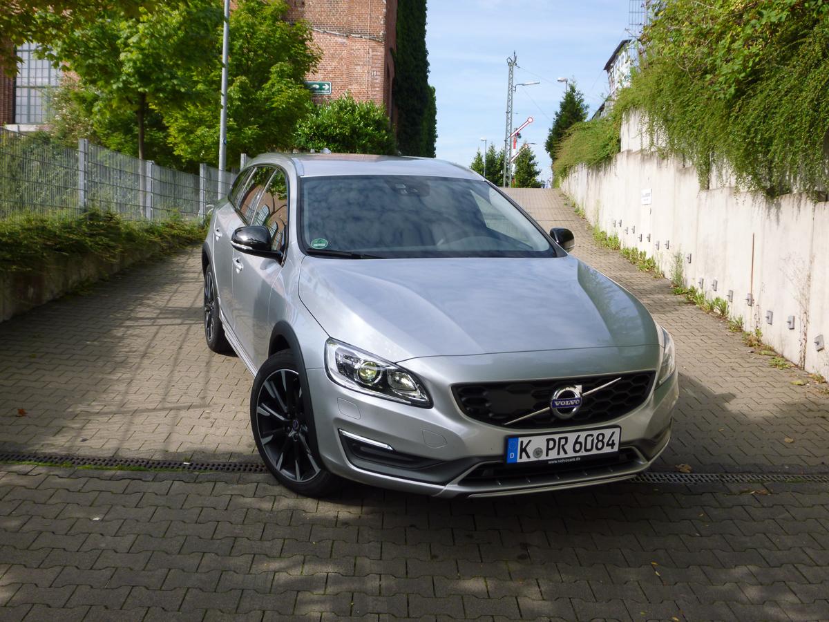 volvo-v60-d4-2015-fahrbericht-test-kritik-jens-stratmann-45