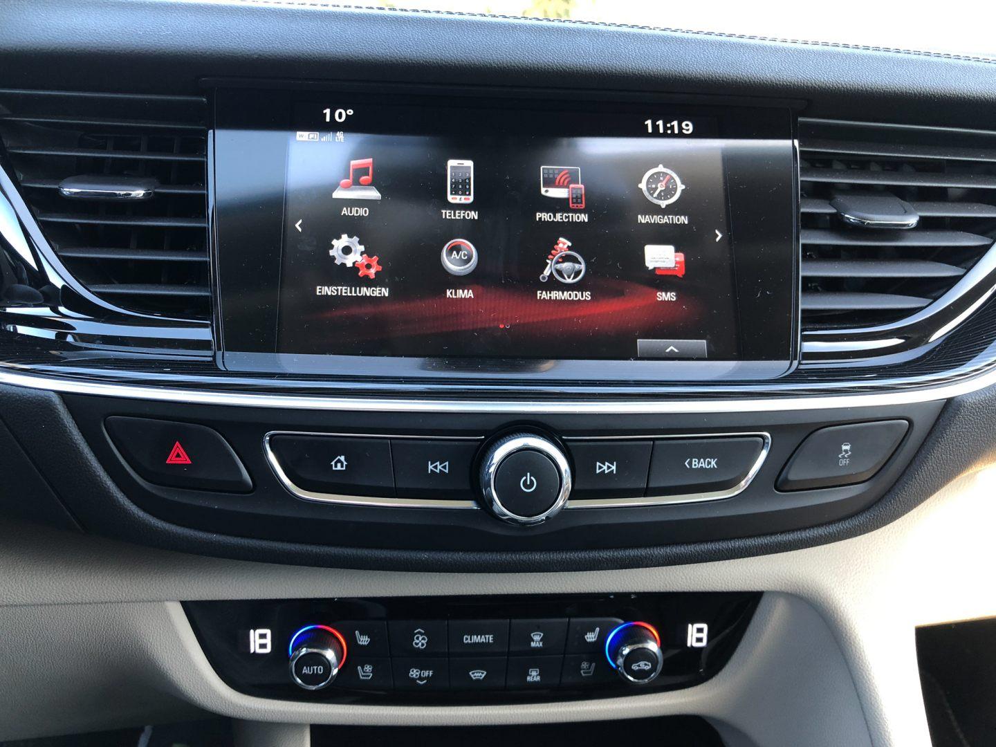 2018 Opel Insignia Country Tourer Infotainmentsystem