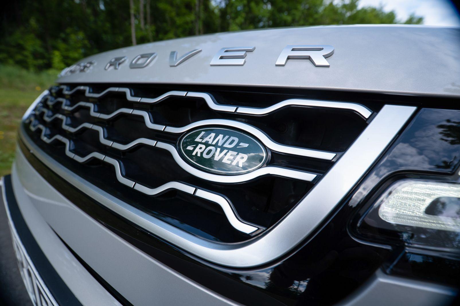 Land Rover / Range Rover? Evoque! 
