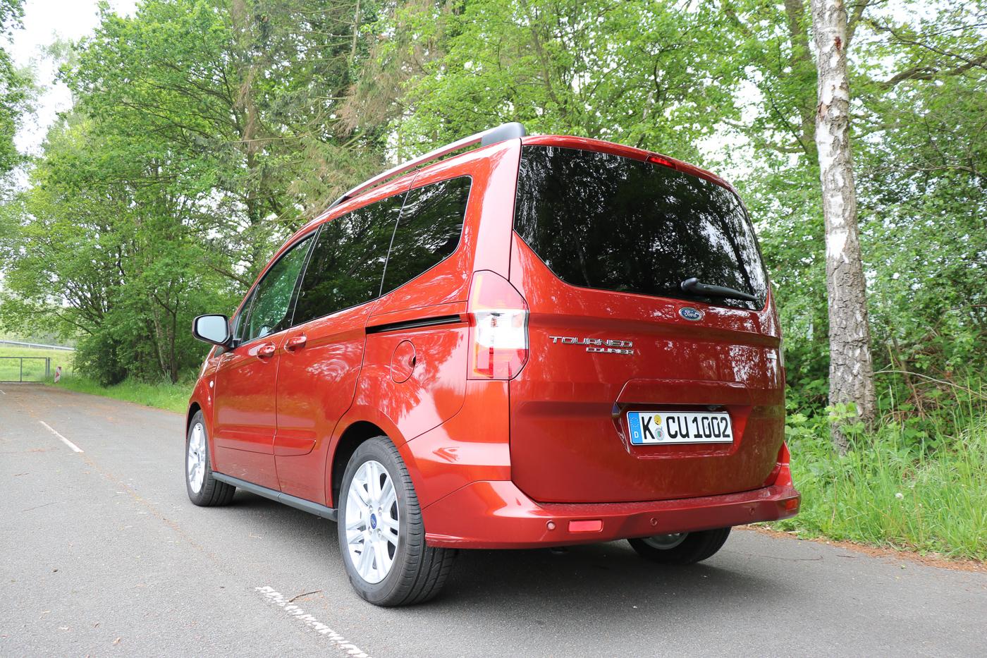 Ford Tourneo Courier Review