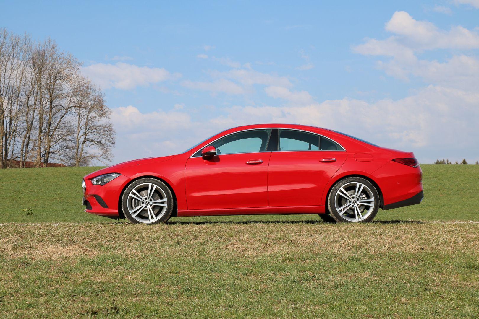 Klein, aber ziemlich edel: Mercedes CLA 250 4Matic - Testfahrt mit  erneuertem Kompakten 