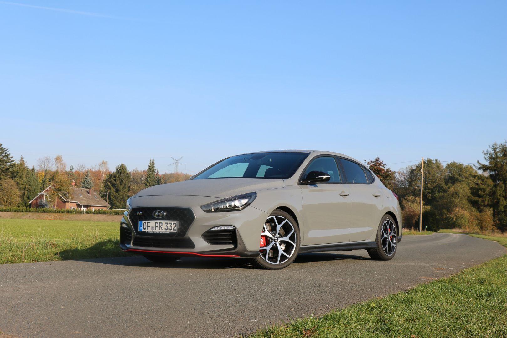 2019 Hyundai i30 N Fastback Fahrbericht Test Review R+V Magazin